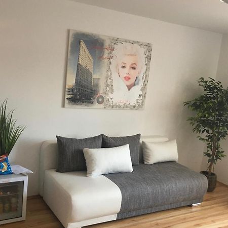 Apartment La Guccinela เชสกี้ครุมลอฟ ภายนอก รูปภาพ